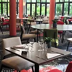 Oceania Nantes Aeroport 酒店 4*