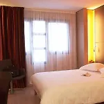 Oceania Nantes Aeroport 4*