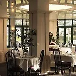 Hotel Oceania Nantes Aeroport 4*
