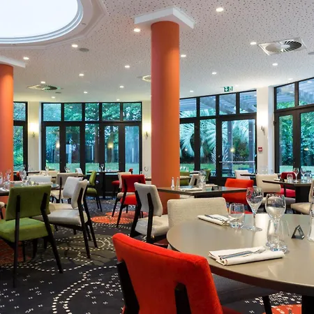 Oceania Nantes Aeroport Hotell Bouguenais