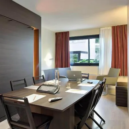 Hotell Oceania Nantes Aeroport