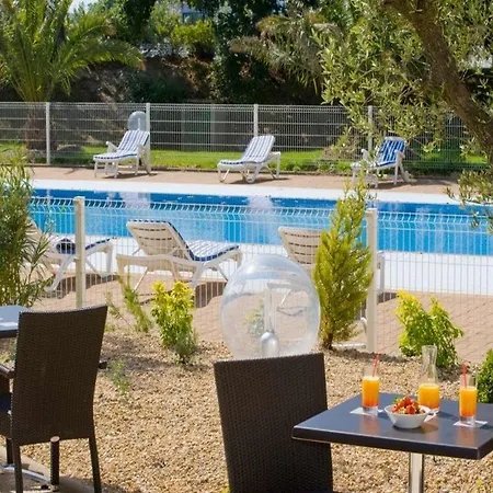 Oceania Nantes Aéroport