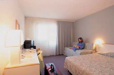 Oceania Nantes Aeroport 4* ブーグネ