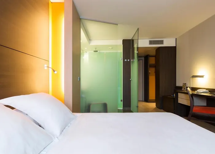 Oceania Nantes Aeroport Hotel