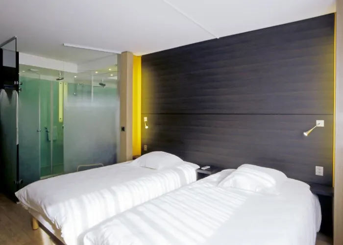 Oceania Nantes Aeroport Hotel Bouguenais