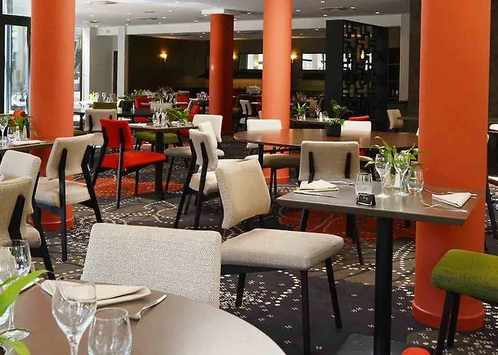 Oceania Nantes Aeroport Bouguenais