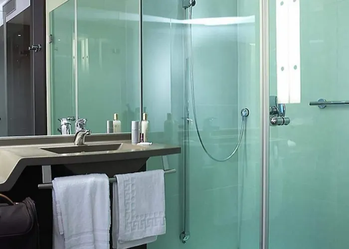 Hotel Oceania Nantes Bouguenais