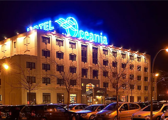 Hotel Oceania Nantes Aeroport 4*