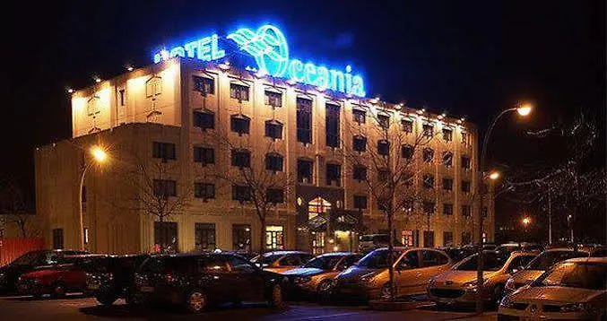 Oceania Nantes Aeroport Bouguenais