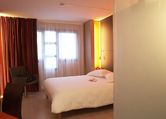 Hotel Oceania Nantes Aeroport